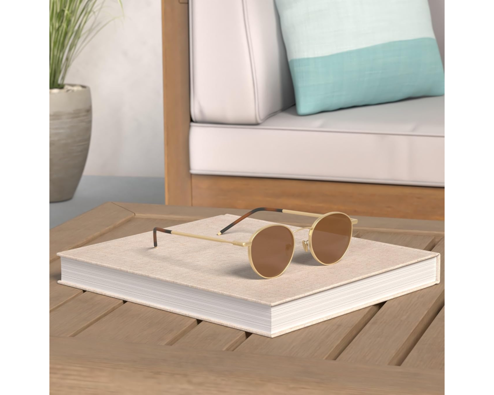 Small Vintage SGT059